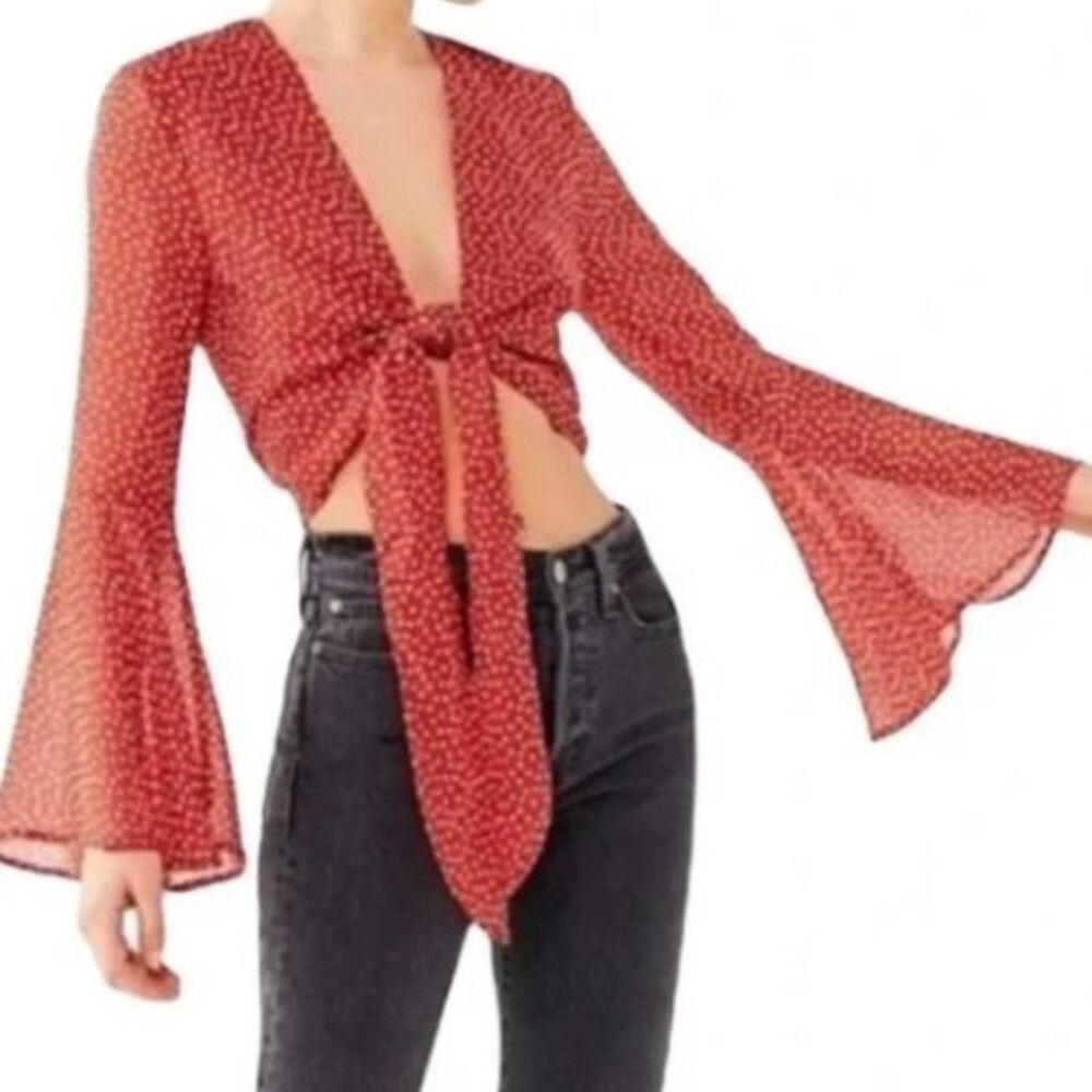 Urban Outfitters M Red White Stars Tie Waist Bell Sleeve Blouse Crop America NWT - Picture 1 of 16
